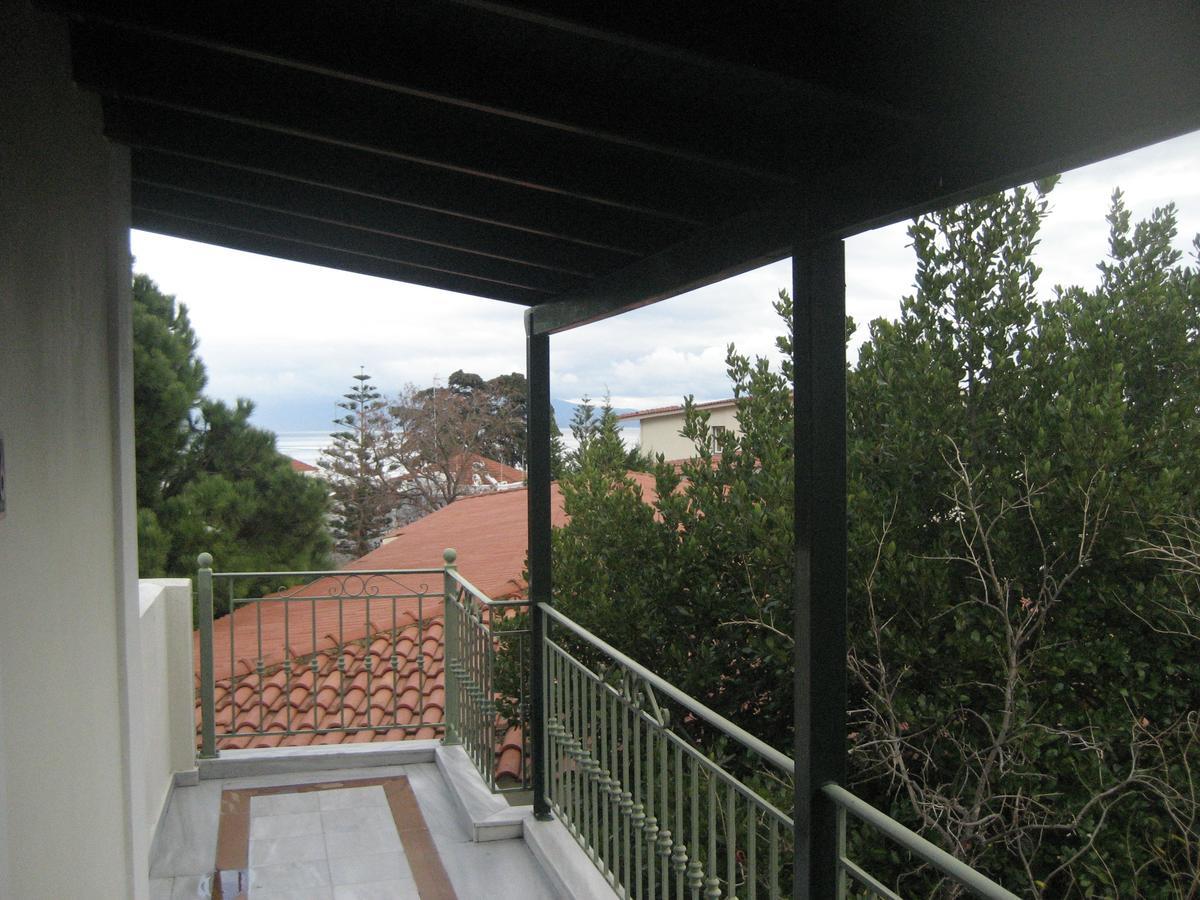 Vrontádos Kyveli Hotel Apartments מראה חיצוני תמונה